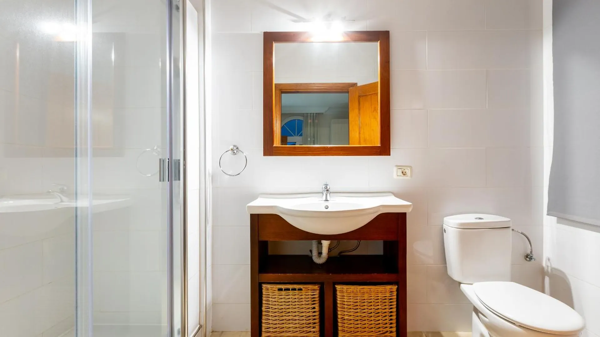 Villa Ocean Palm, Heated Pool! Costa Adeje